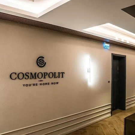 Апартаменты Cosmopolit - Downtown Charm Брашов