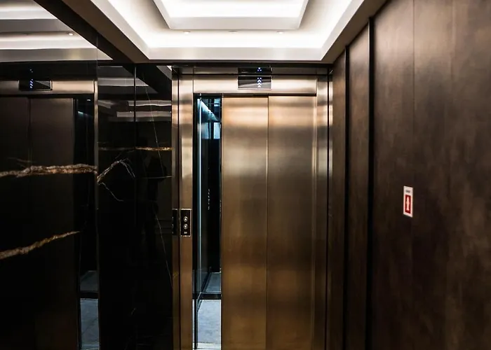 Cosmopolit - Downtown Charm Апартаменты *